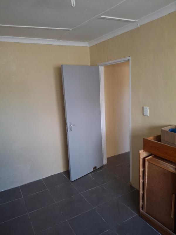 6 Bedroom Property for Sale in Forest Village Western Cape